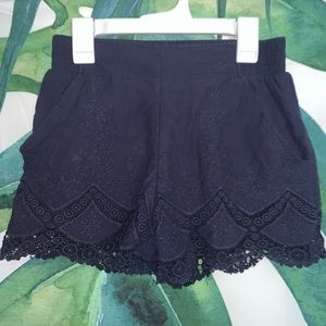 Navy Detailed Flowy Shorts